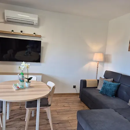 شقة Kozielska Z Balkonem, Klimatyzacja, Darmowy Parking